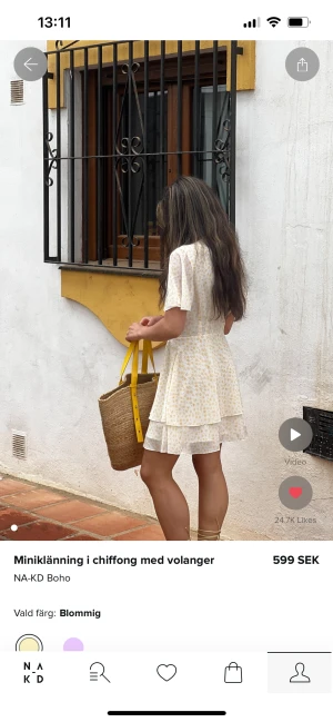 Klänning  - Helt ny klänning från NA-KD, endast provad (lappen är kvar) 