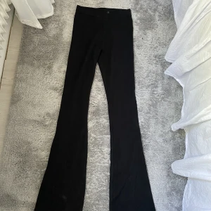 Jazzbyxor  - Säljer dessa jazzbyxor, ändast testade. Ordinarie pris 259kr 