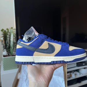 W Nike dunk low LX - Köpt från snkrs