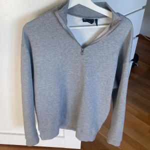Half zip - Väldigt stor i storleken passar S/M