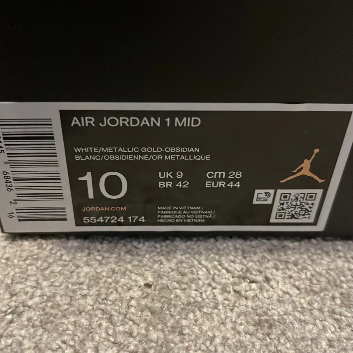 Jordan 1 obsidian gold - 91