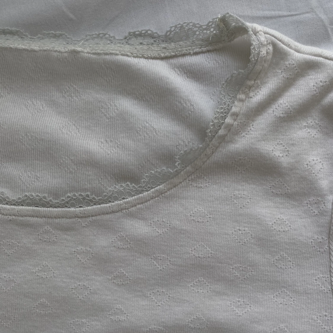 Vit långärmad  - 91