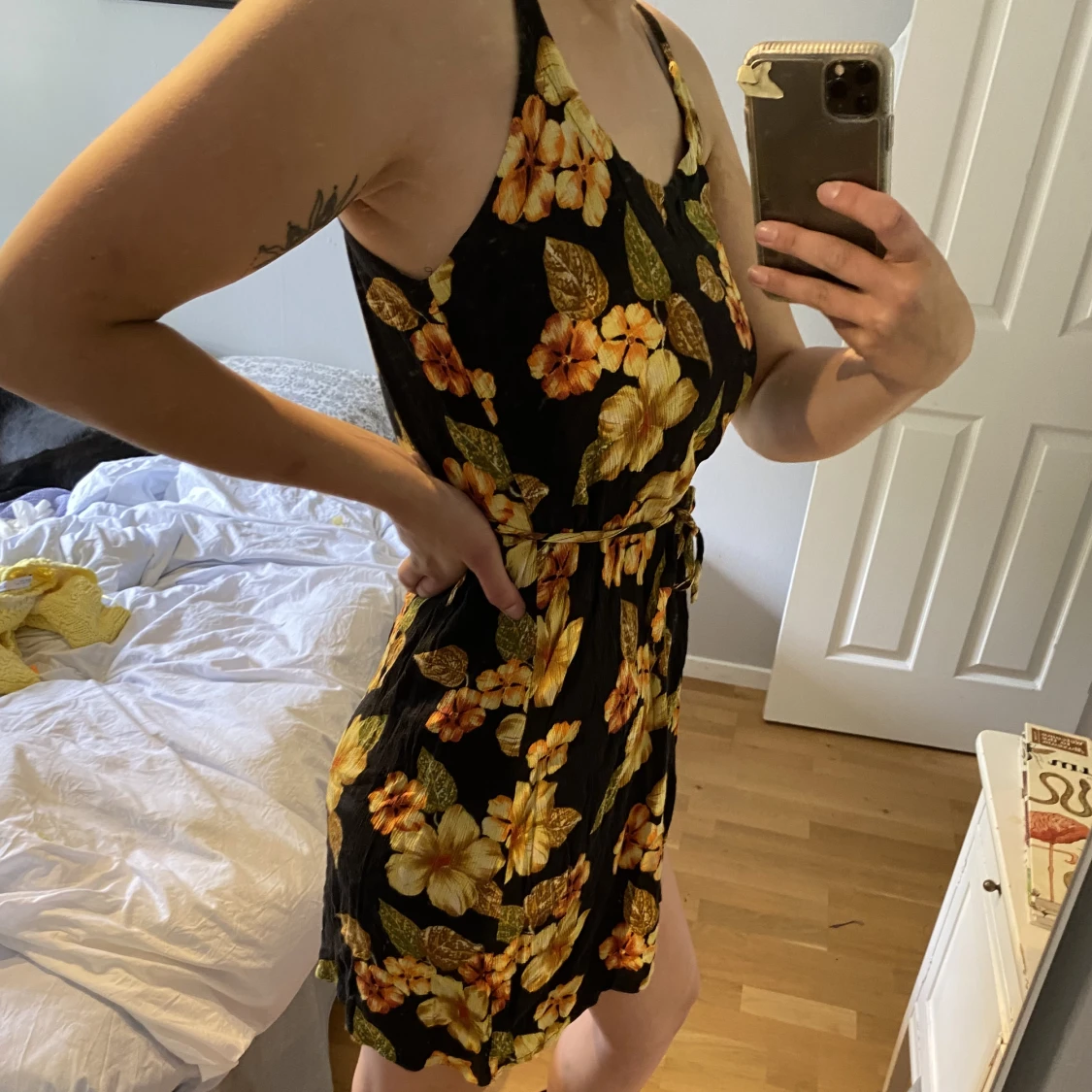 Blommig vintage klänning  - 91