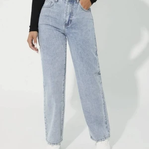 Jeans - Riktigt snyggga tajta jeans