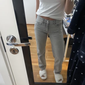 Jeans - Snygga men inte min stil. 