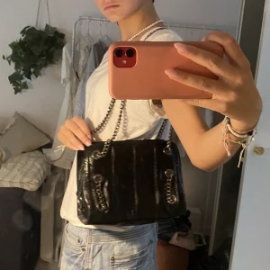 Läder väska 🖤 - Så snygg och bra skick💗