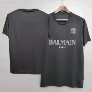 PSG X Balmain t-shirt oanvänd Hör av er vid intresse