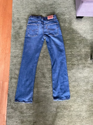 Levis jeans  - Säljer dessa supernsygga Levis jeans då det inte kommer till användning längre tyvärr