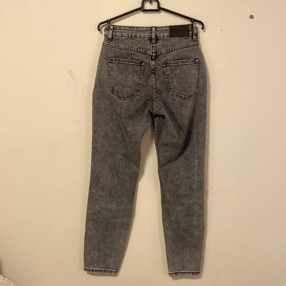 Knappt använda jeans från New yorker . Jeans & Byxor.