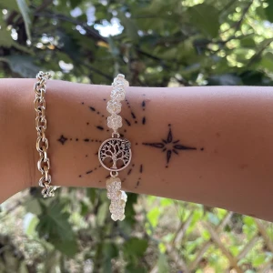 Armband  - Blompärlarmband med livets träd 🍀 (Ej resår)