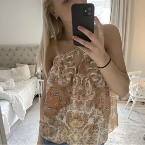 Topp - Jättefin topp❤️ första bilden är lånad