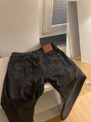 Levis jeans 501 - Tja säljer mina Levis 501 för jag inte använder dom 
