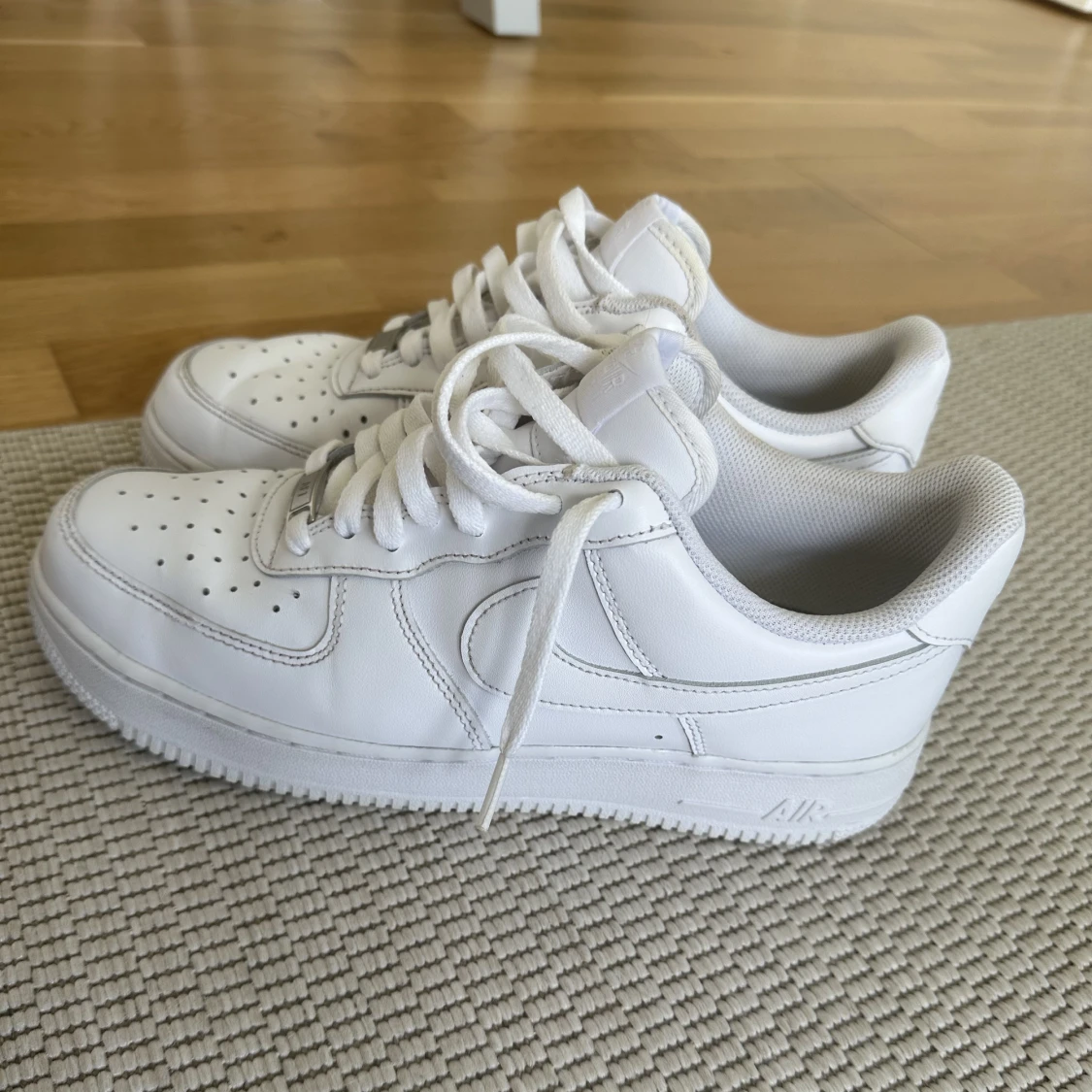 Air Force 1, EUR 42,5 - 90