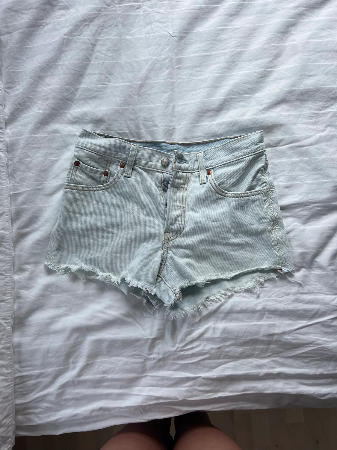 Levis shorts - 90