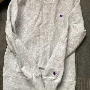 champion - Champion tröja! i använt skick