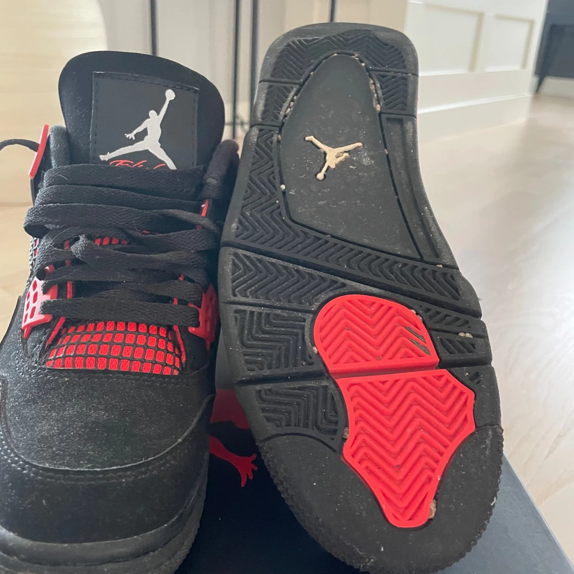 Jordan 4 red thunder - 92
