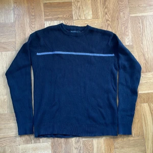 Jack & Jones långärmad tröja  - Jättesnygg långärmad tröja i tjock material från Jack & Jones🙌 