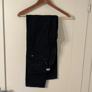 woodbird. Doc night jeans - Skick 9/10 Nypris: 1000kr