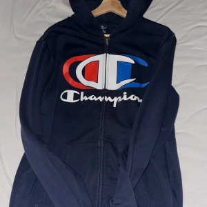 Champion  - Säljer då för jag inte använder den 