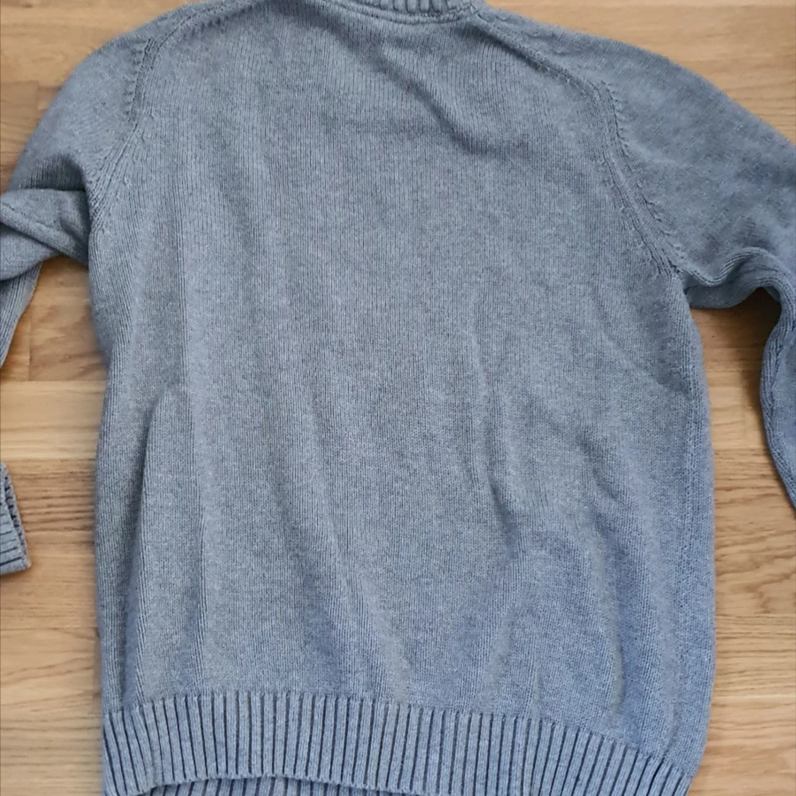 Morris sweatshirt i grå färg - 90