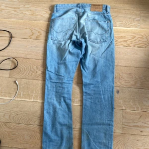 Jeans - Jeans Jack and jones storlek 28/32