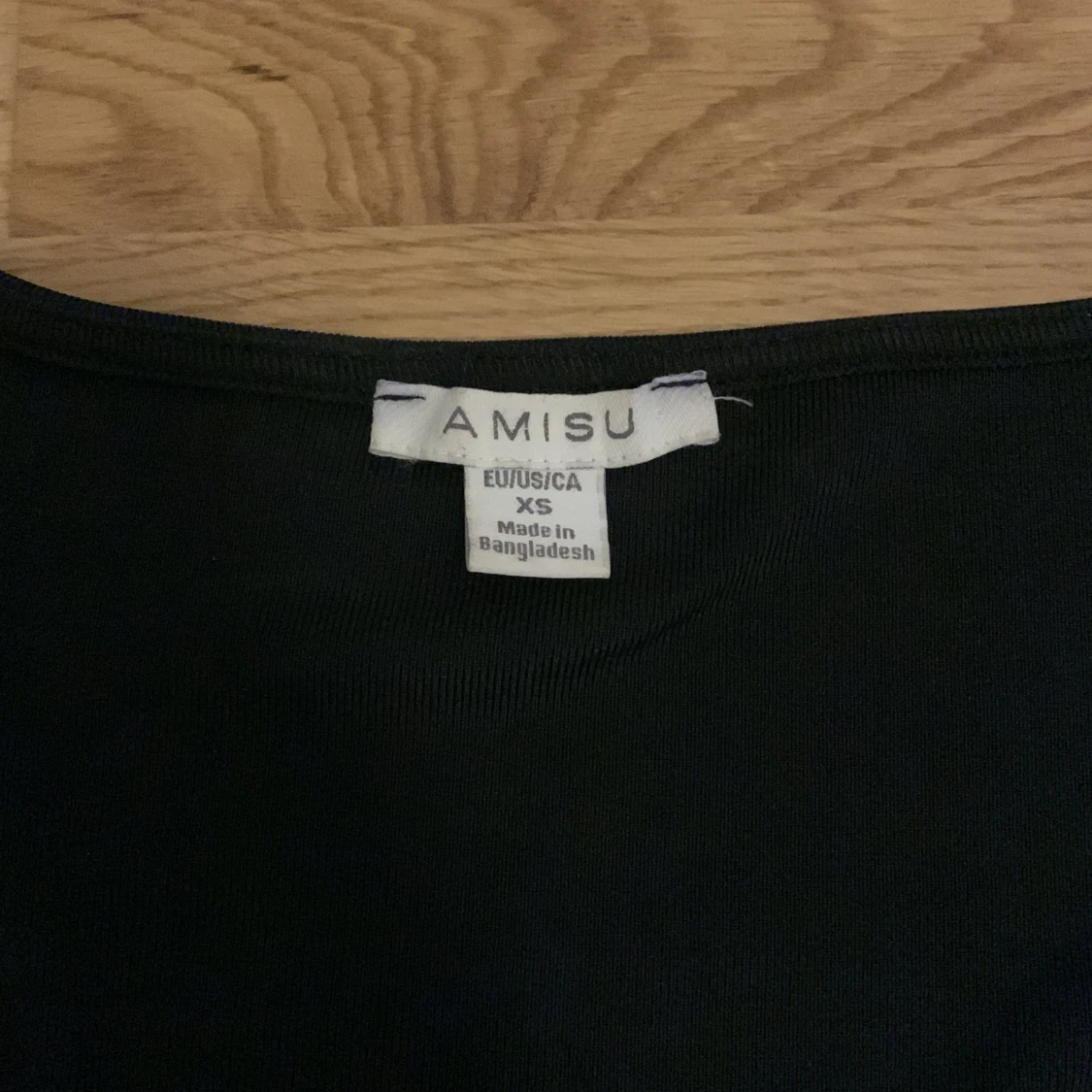 Svart långärmad  - 91