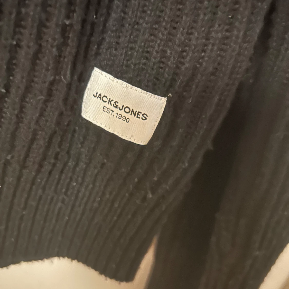 Svart stickad halfzip - 90