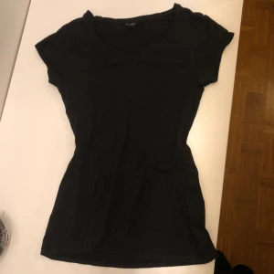 T-shirt  - Tight T-shirt! Superfin passform