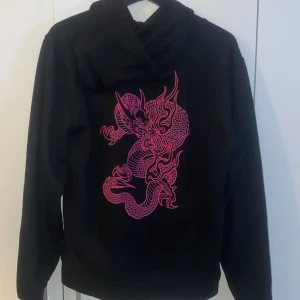 Johanna ottosons collection - Ny skick  Storlek medium Väldigt skön hoodie