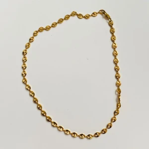 Halskedja  - Vacker guldfärgad kedja  Okänd metall 