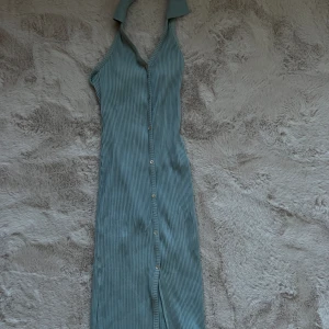 Klänning  - En jätte somrig fin klänning