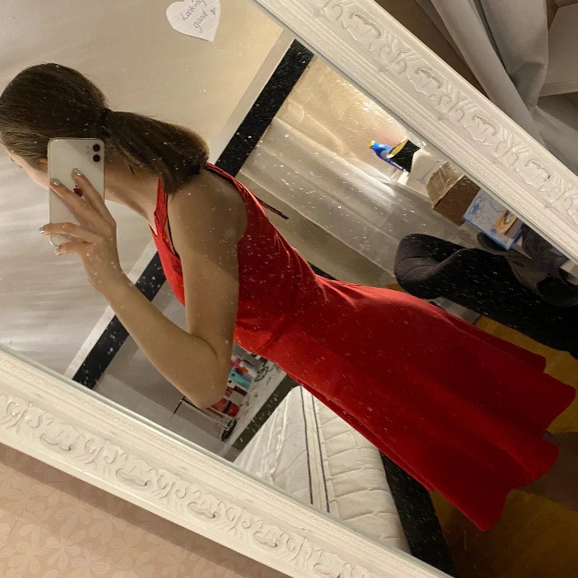 Röd klänning  - 90