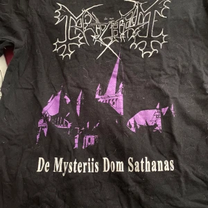 Mayhem - Mayhem tröja från blue fox, köpt för nått år sen och mycket bra skick. 