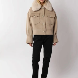 Meotine kappa - intressekoll på min meotine kappa, knappast använd