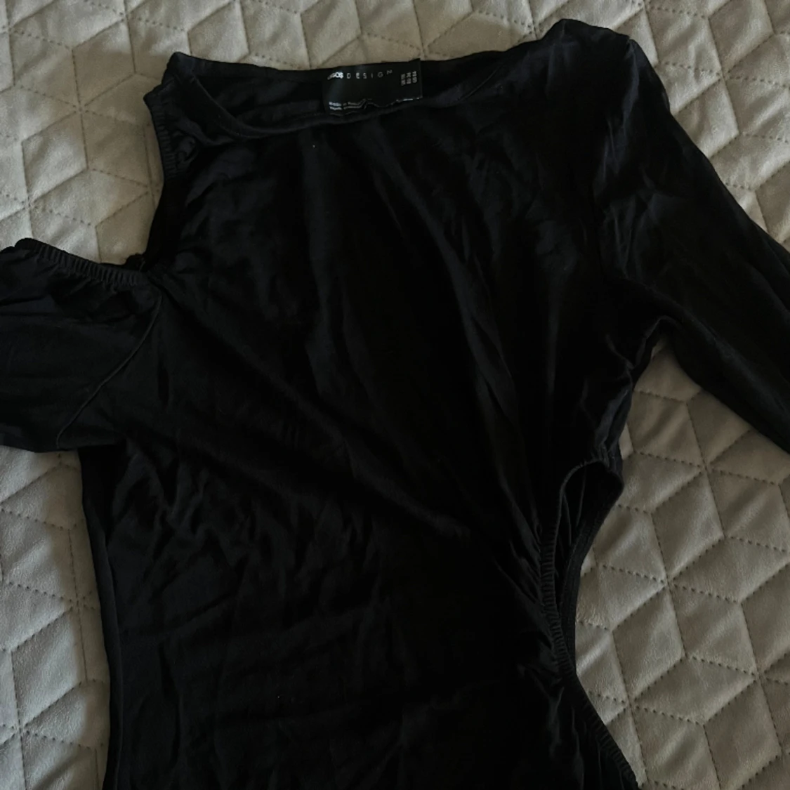 Cut out miniklänning  - 90