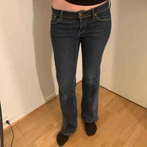 Remake jeans - Remake lågmidjade flare jeans midja-87 inerben-80