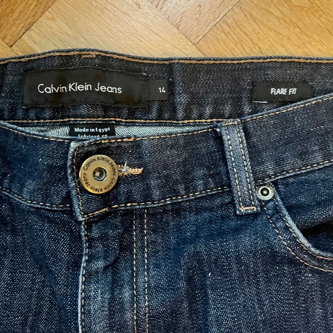 Calvin Klein Jeans - 91