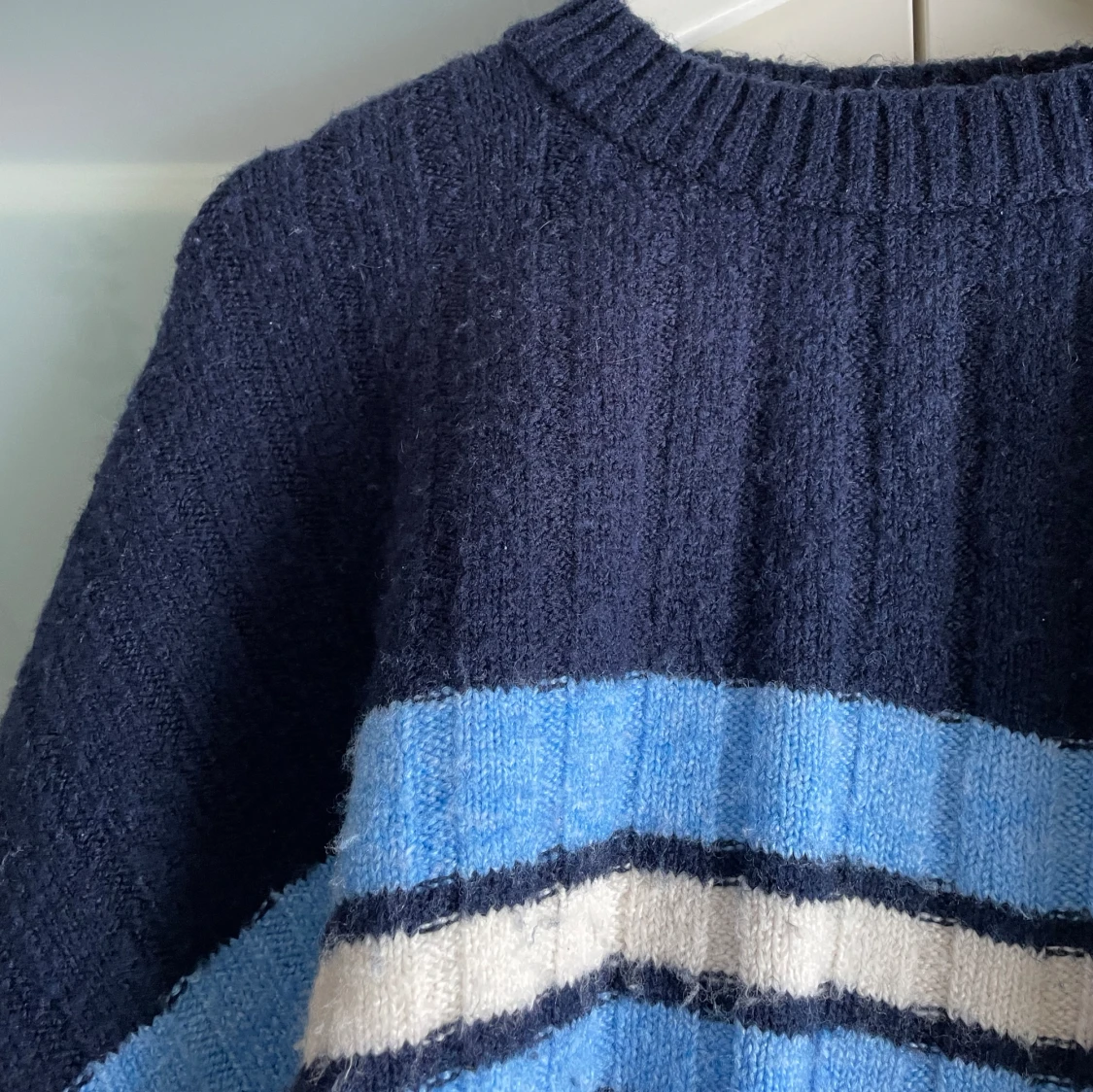 Stickad tröja - 91
