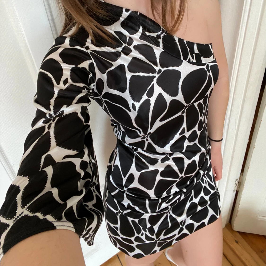 asymmetrisk klänning - 90