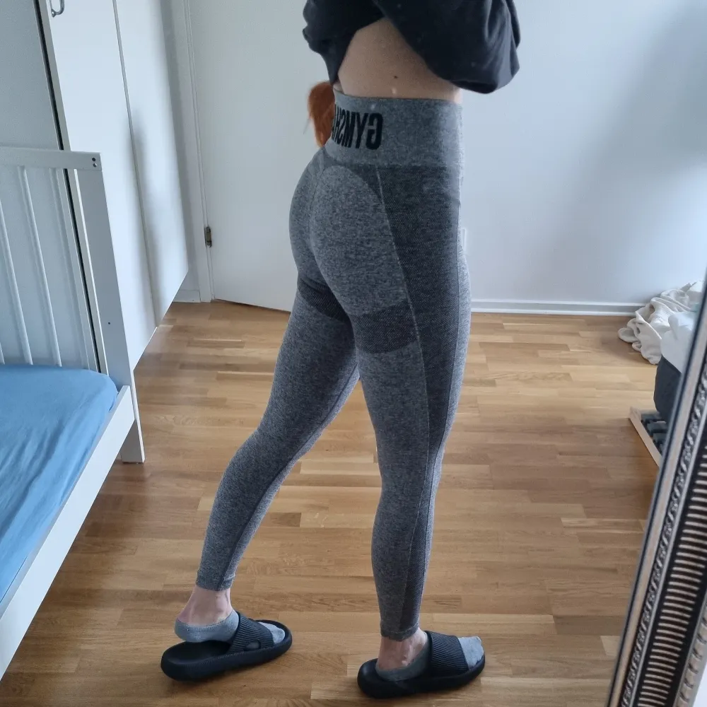 Gymshark flex thigts. Oanvända, storlek S. 250 kr + frakt 😊. Jeans & Byxor.