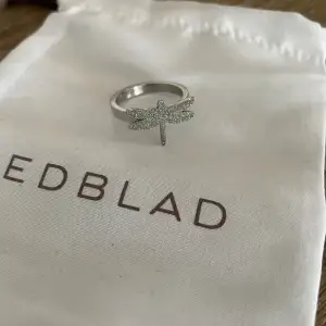 Så himla snygg ring från Edblad med en trollslända på❤️säljs inte långre