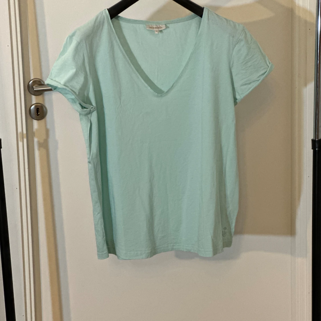 V-neck Tshirt