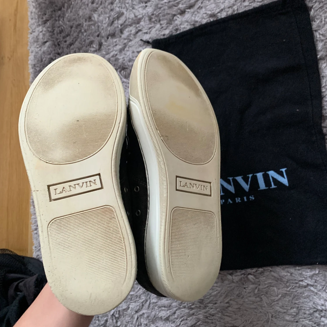 Lanvins  - 91