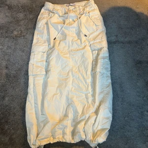 Parachute kjol - Storlek S passar även XS-M