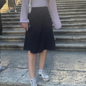 Kjol - Kjol i storlek medium 🦋 