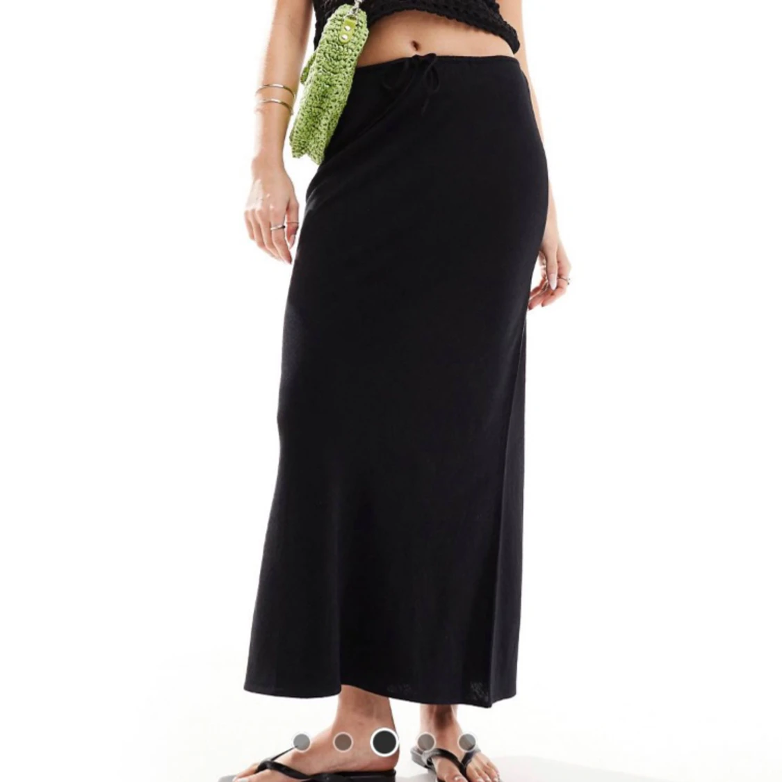 Svart lång kjol i linne - 90