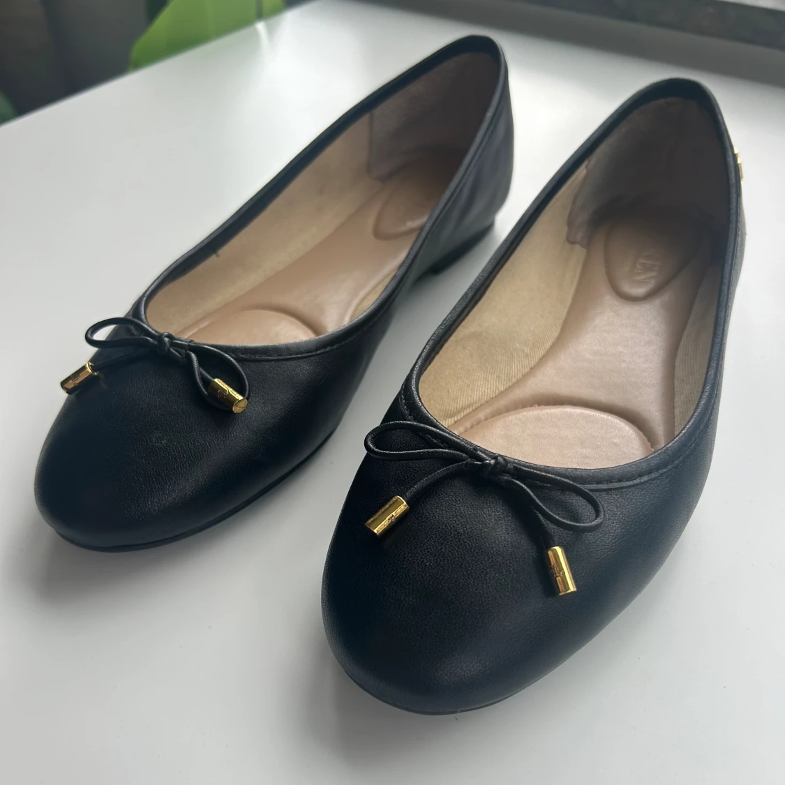 Helt nya Ralph Lauren ballerina skor  - 91