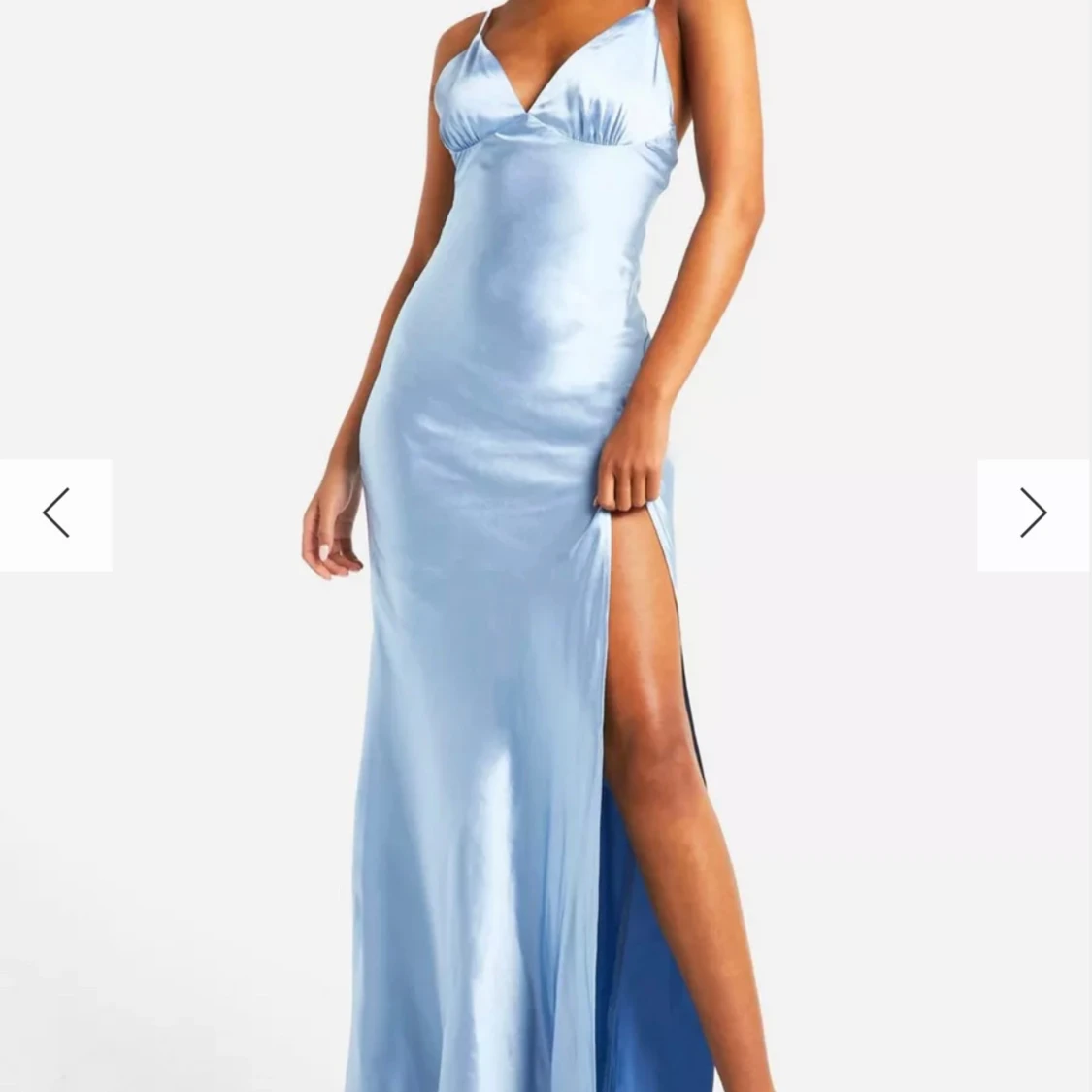 Blå satinklänning  - 90