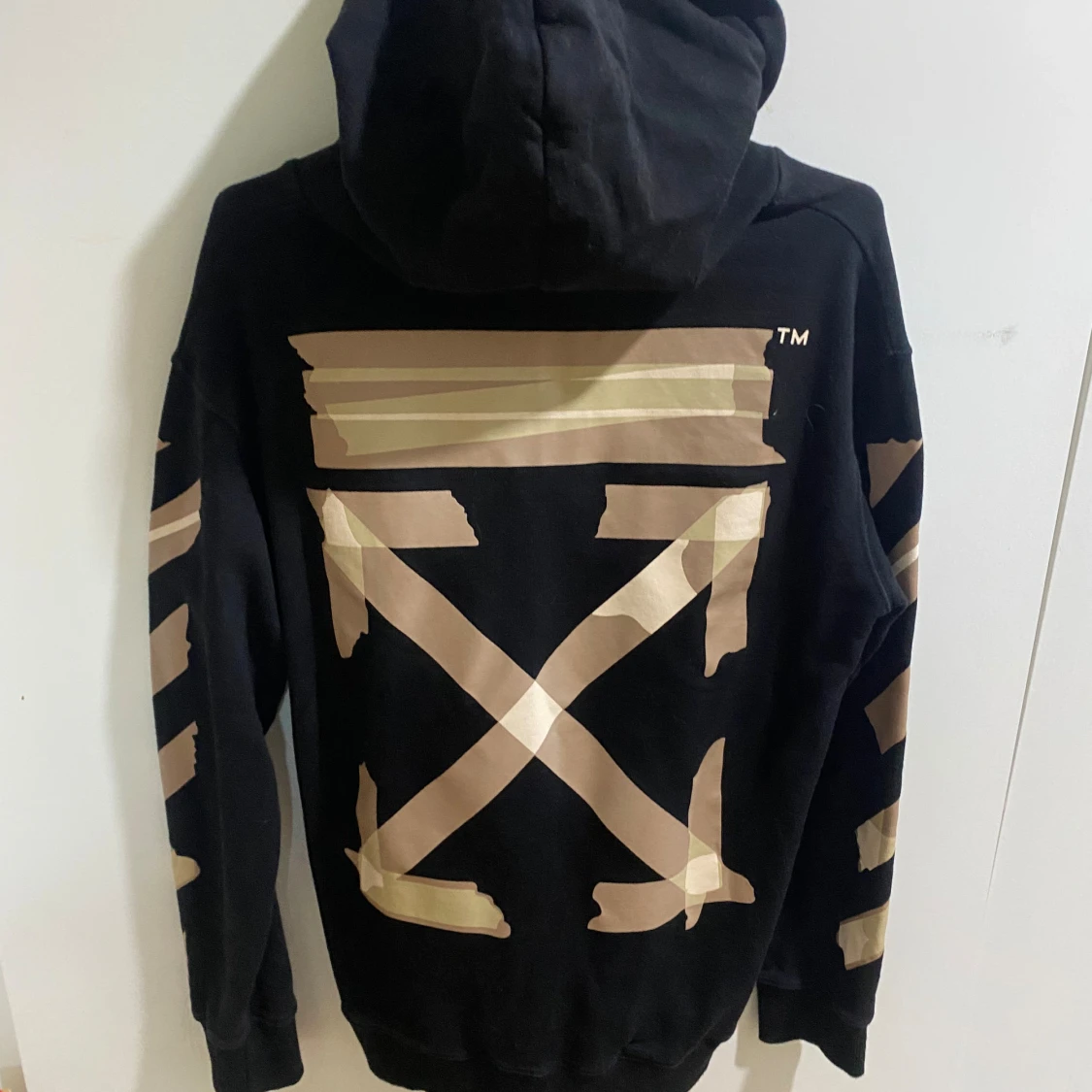 OFF WHITE HOODIE