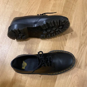 Dr Martens - 1461 bex  - Använda 1 gång och är så gott som nya 